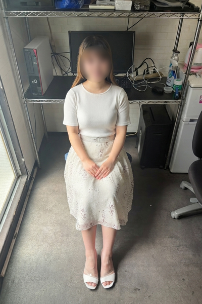 みい
